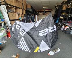 Core Section 3 9 metre kiteboarding kite