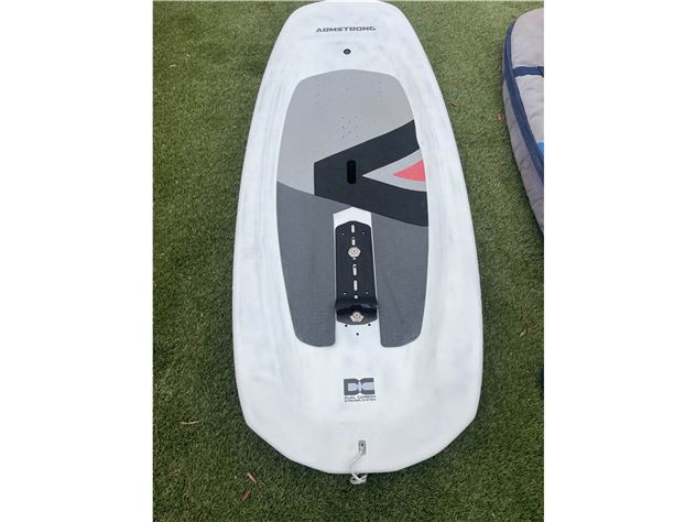 2023 Armstrong Wing Board - 4' 11", 60 Litres