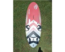 Fanatic Falcon 121 litre 230 cm windsurfing board