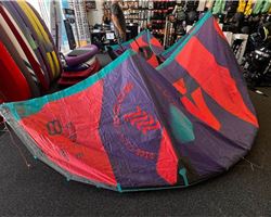 Duotone Dice Sls 8 metre kiteboarding kite