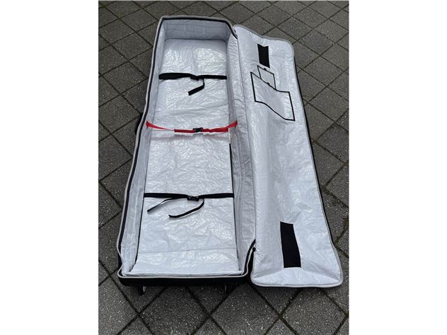 Mystic 5'8 Matrix Square Boardbag