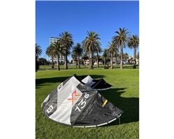 Core Xr7 13.5 metre kitesurfing kite