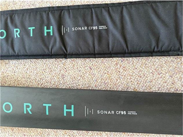 2023 North North Sonar Cf Carbon 95Cm Mast - 95 cm