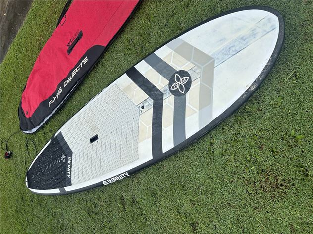 2021 Infinity New Deal - 9' 6", 31 inches