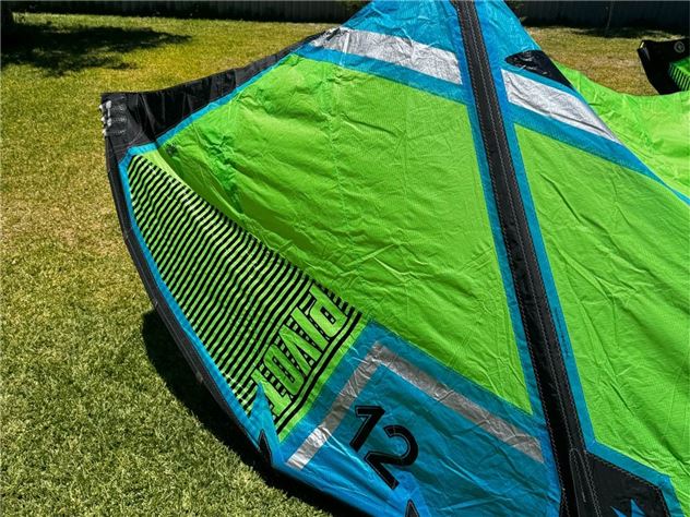 2018 Naish Pivot - 12 metre