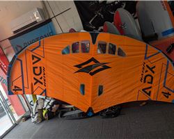 Naish Adx foiling all foiling