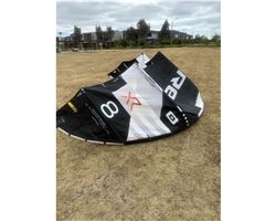 Core Xr7 8 metre kiteboarding kite