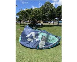 Duotone Evo Sls 8 metre kitesurfing kite