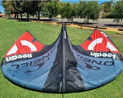 Reedin Super Model 10 metre kitesurfing kite