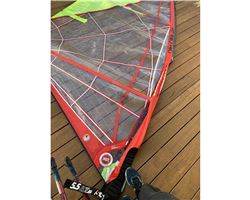 Hot Sails Maui Ks3 Spiderlock 4.9 metre windsurfing sail