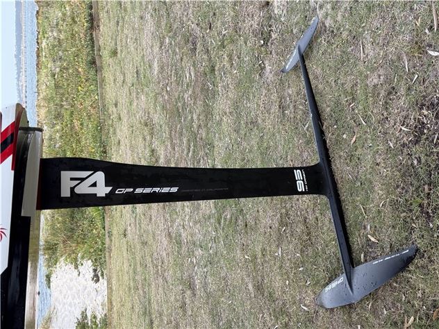 2024 F4 Foils Slalom & Free Racing Gear - 95 cm