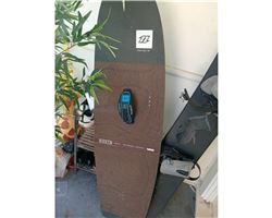 North Free Foil kitesurfing foil & race board