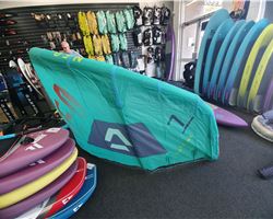 Duotone Neo 7 metre kiteboarding kite