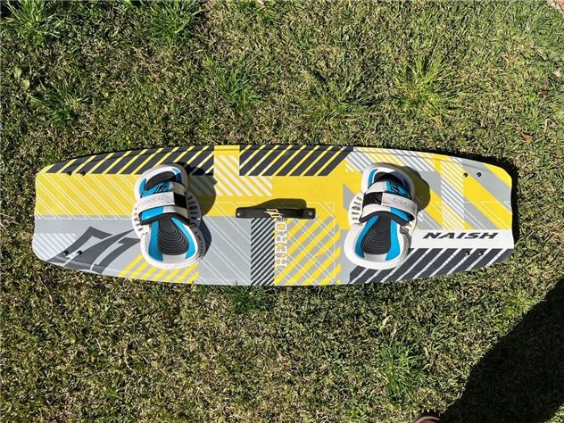 2014 Naish Hero - 140 cm