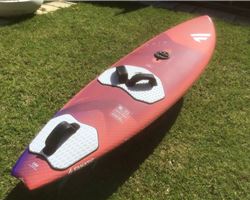 Fanatic Gripte 92 litre 226 cm windsurfing board