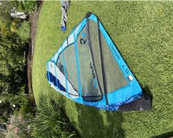 Loft Sails 100% 430Cm Carbon Mast & 5.7 Sqm Sail windsurfing sail