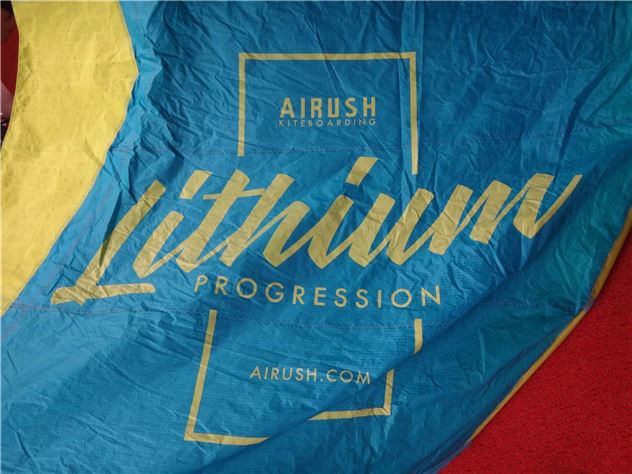 2020 Airush Lithium - 9 metre