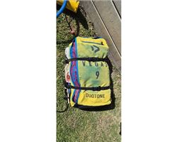 Duotone Vegas 9 metre kitesurfing kite