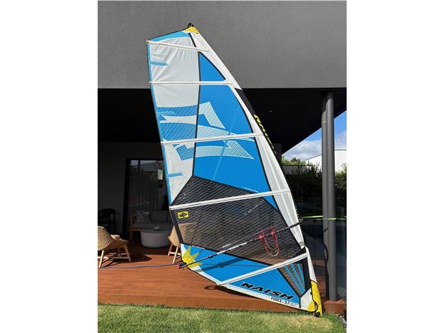 2014 Naish Force R1 5 Batten Performance Wave - 5.7 metre