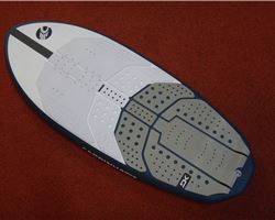 Cabrinha Link 4' 3" surfing surf foilboard