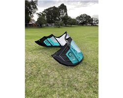 North Orbit Pro 9 metre kitesurfing kite