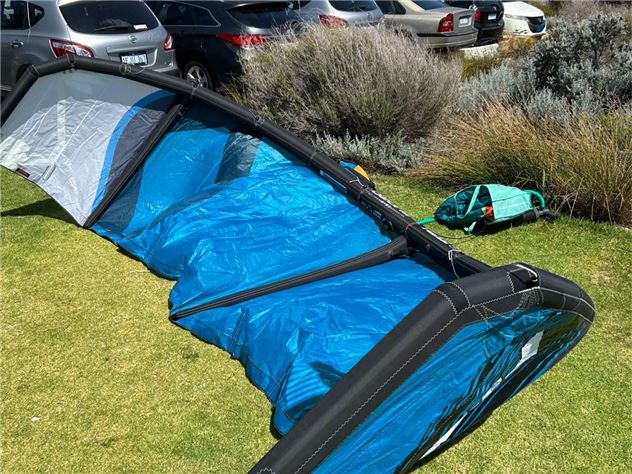 2019 Ozone Reo V5 - 8 metre