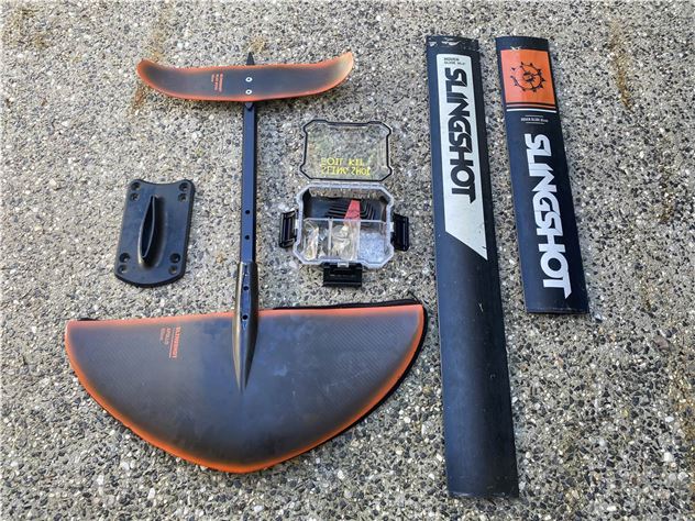 2018 Slingshot Kite Foiling Setup (Apollo / Hover Glide