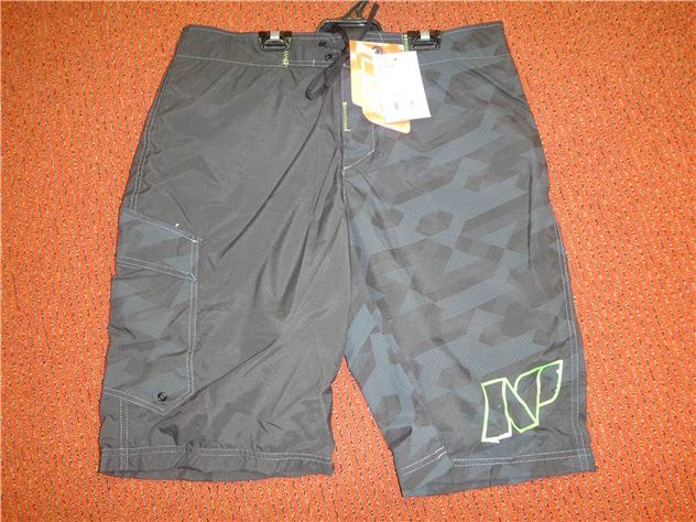 2016  Np Freeballer Short