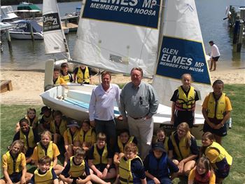 Politician supporting kids sailing for advertising. - Sailing News