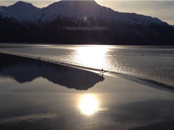 Watch two SUPs surf this gorgeous Alaskan Tidal Bore. - Stand Up Paddle News