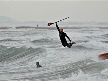 Stand Up Paddlings Best Exit Wipeouts! - Stand Up Paddle News