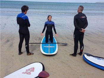 10 reasons to train as a SUP Instructor? - Stand Up Paddle News