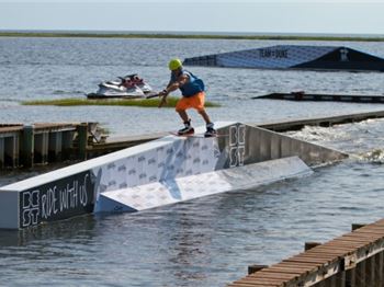 Disaster strikes day 3 of the Triple S - Kitesurfing News