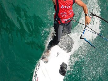 Aussies Clean up at the KTA Kite racing final in China - Kitesurfing News