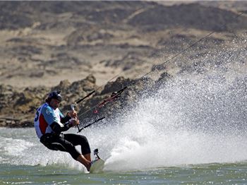 Worlds fastest kiteboarders at the Luderitz Speed Challenge - Kitesurfing News