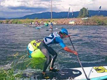 Superhuman paddling - Mo Freitas at the Payette River Games - Stand Up Paddle News